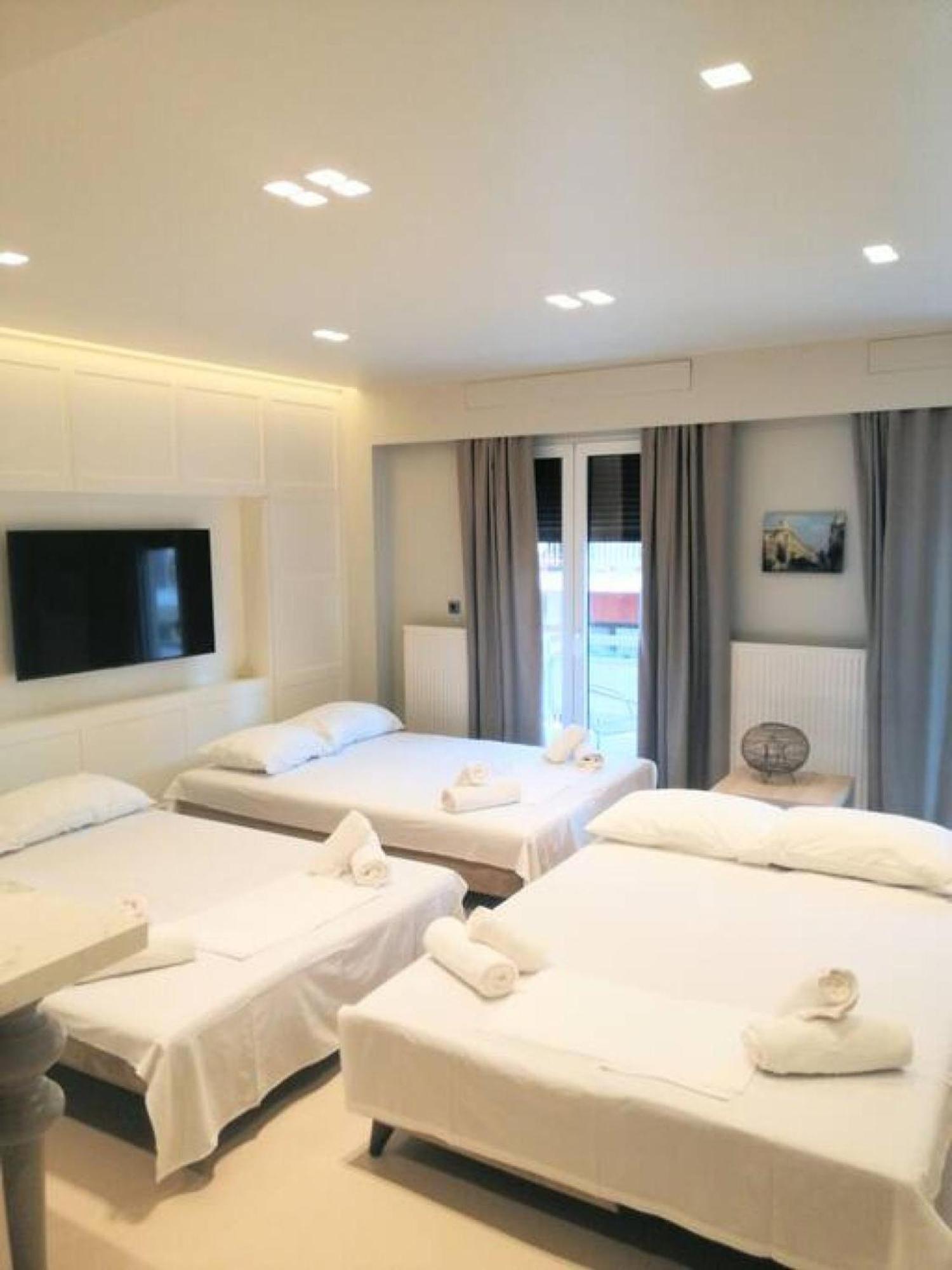 Luxurious Apartment In Acropolis Aten Exteriör bild