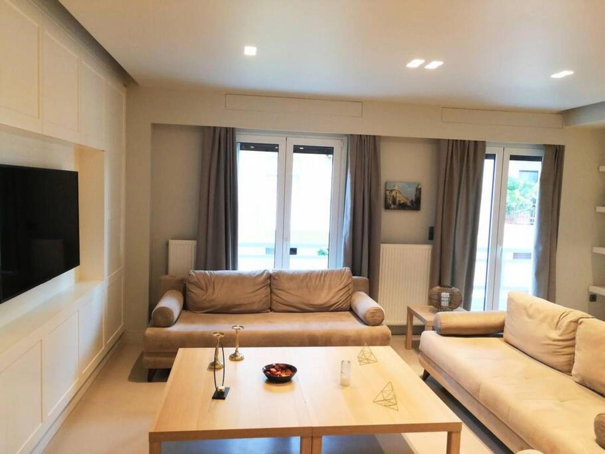 Luxurious Apartment In Acropolis Aten Exteriör bild