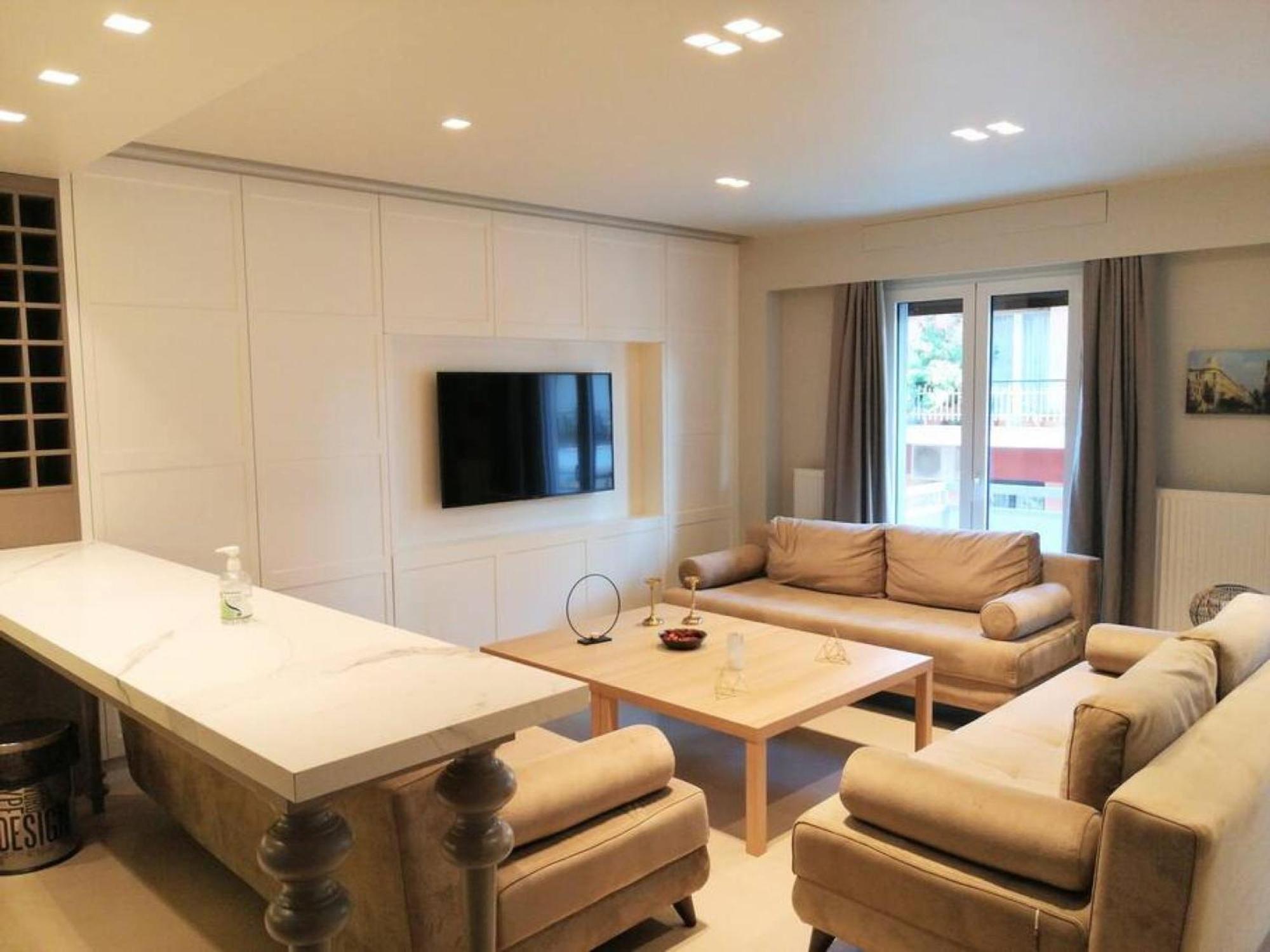 Luxurious Apartment In Acropolis Aten Exteriör bild
